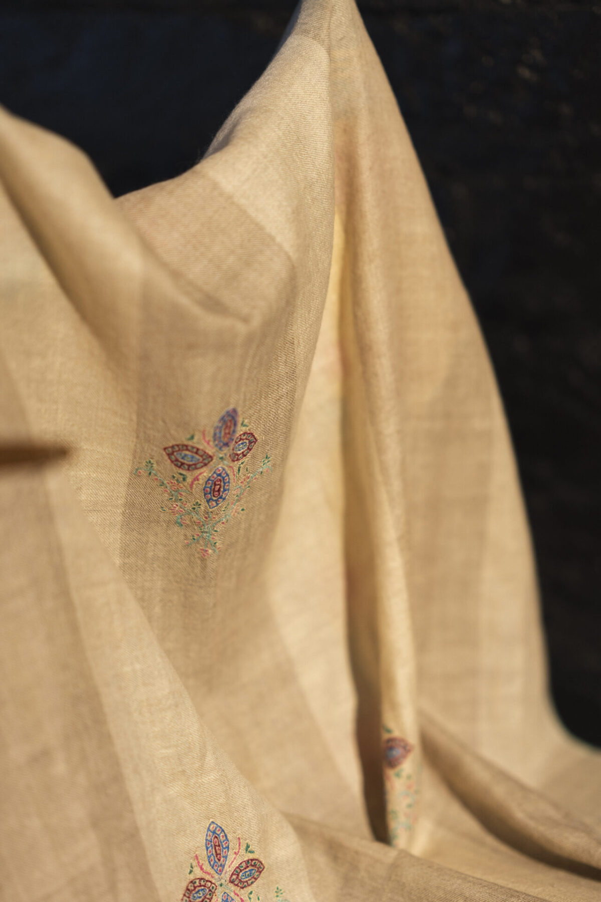 Pashmina Scarf Hand Embroidery All-over Motifs, natural and cream shade