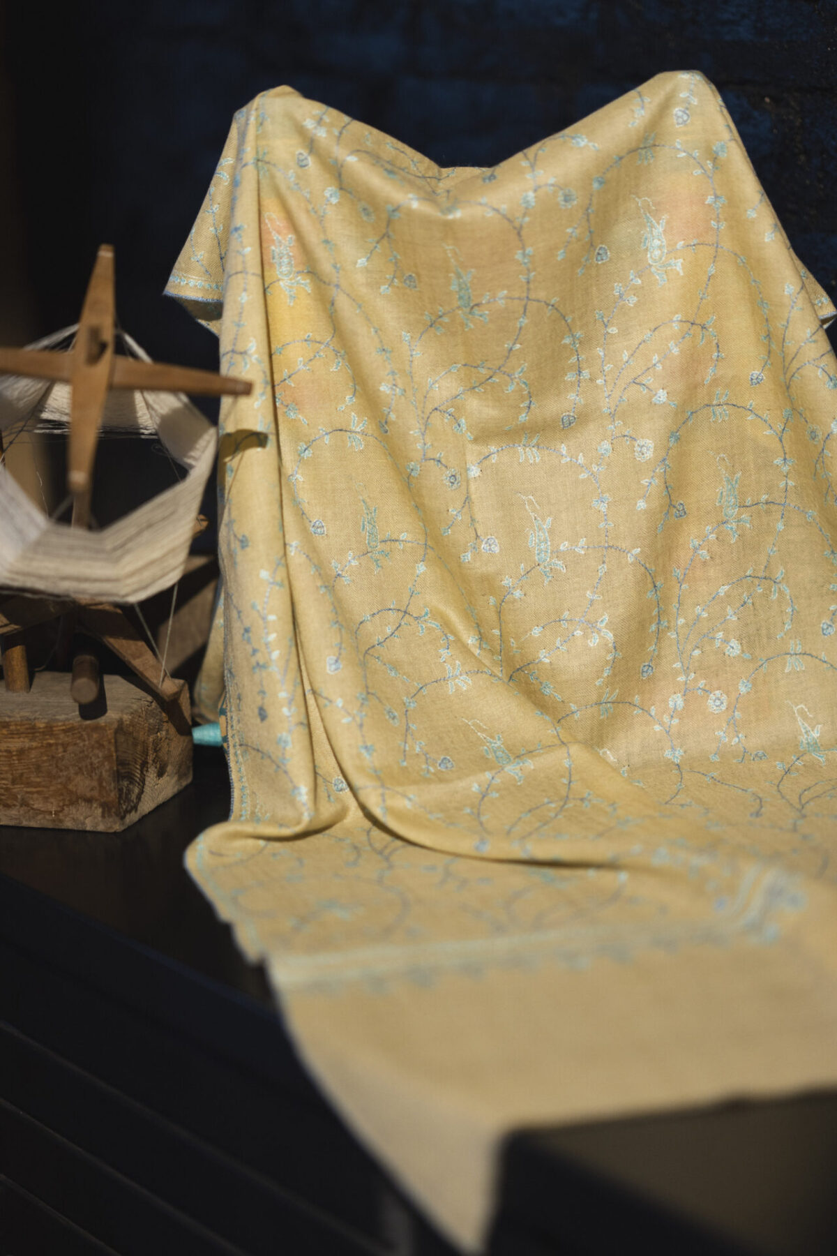 Lemon yellow Pure Pashmina Stole with all-over sozni hand embroidery