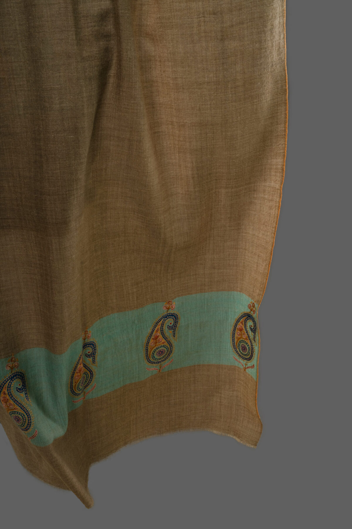 Pure Pashmina scarf handwoven and hand embroidered paisley motifs on border