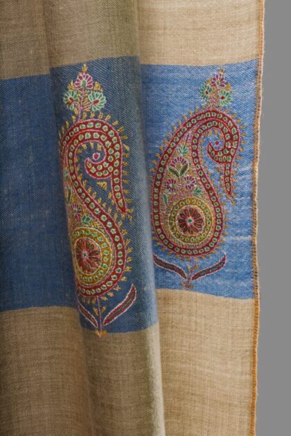 Pure Pashmina scarf handwoven and hand embroidered paisley motifs on border